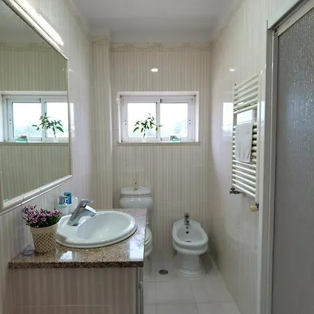 Homestay Old Cork Tree Villa *