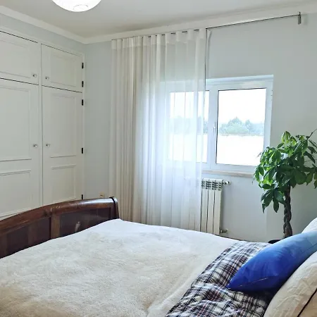 Homestay Old Cork Tree Villa